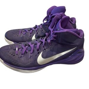 Nike Hyperdunk Athletic Comfort Purple Shoes rare 2017 Team bank collection 13.5